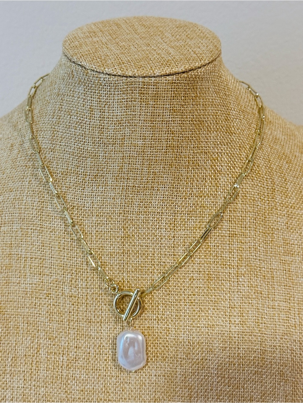 Fashion Jewelry Gold Paperclip Chain Necklace with Pearl Drop